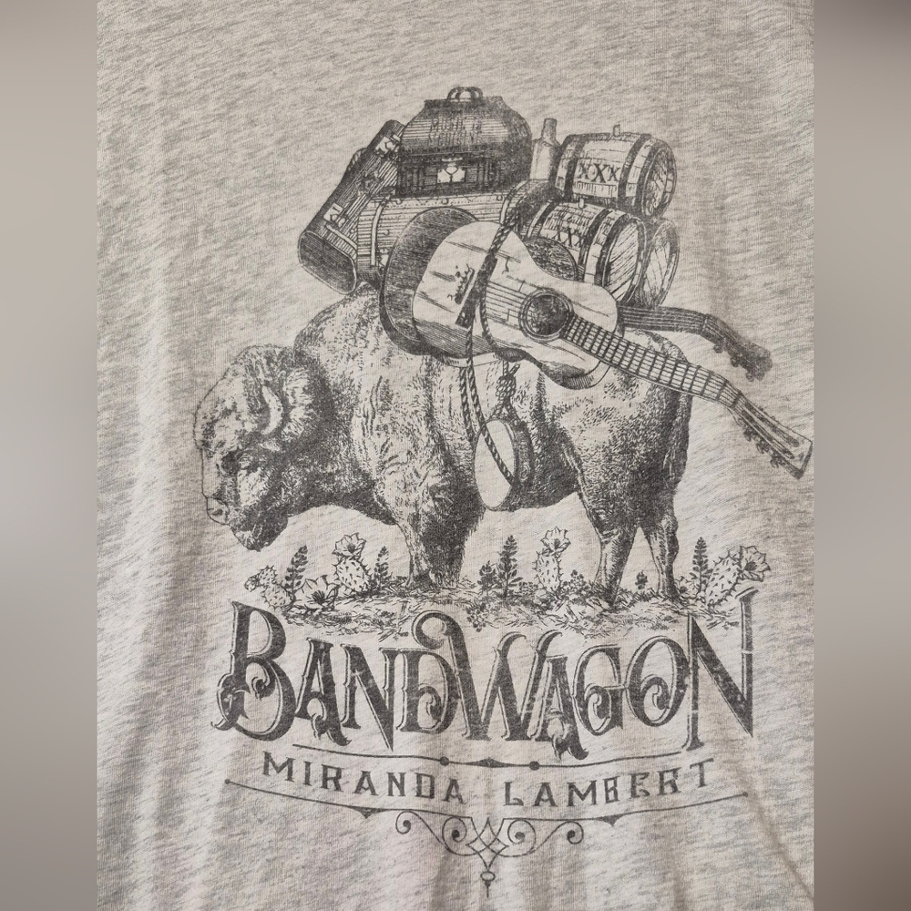 Miranda Lambert Gray Bandwagon Graphic T-Shirt - Picture 7 of 8